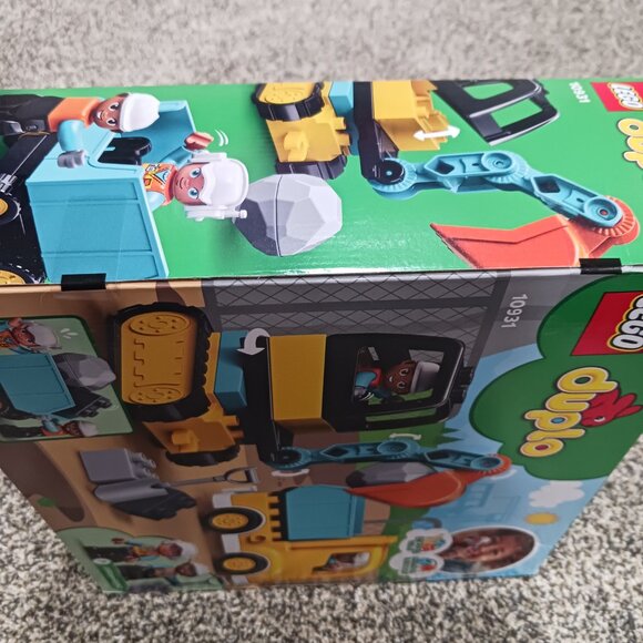 Lego Duplo Truck and Excavator set - Picture 6 of 6